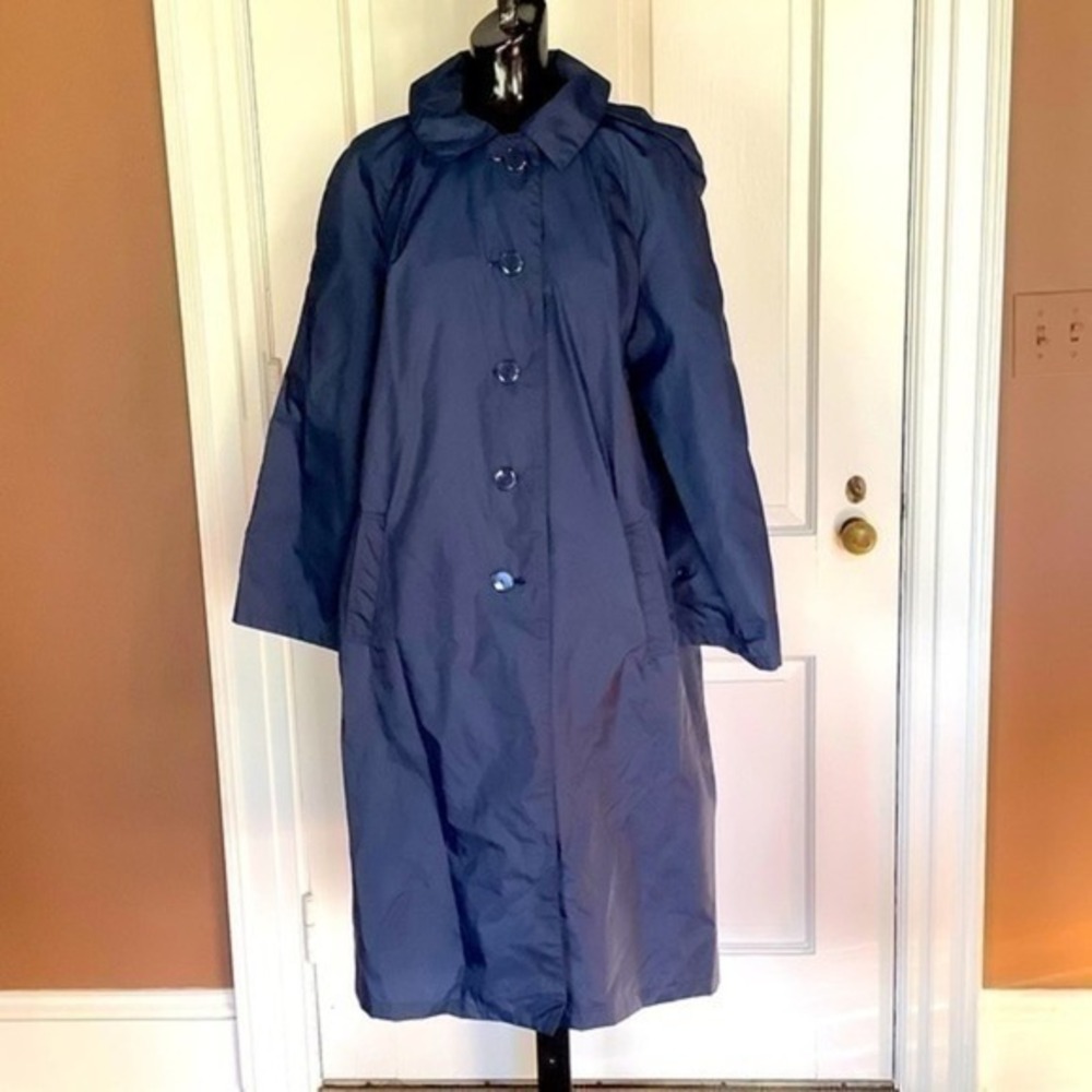 The Alligator Original Raincoat Size‎ 14 Vintage